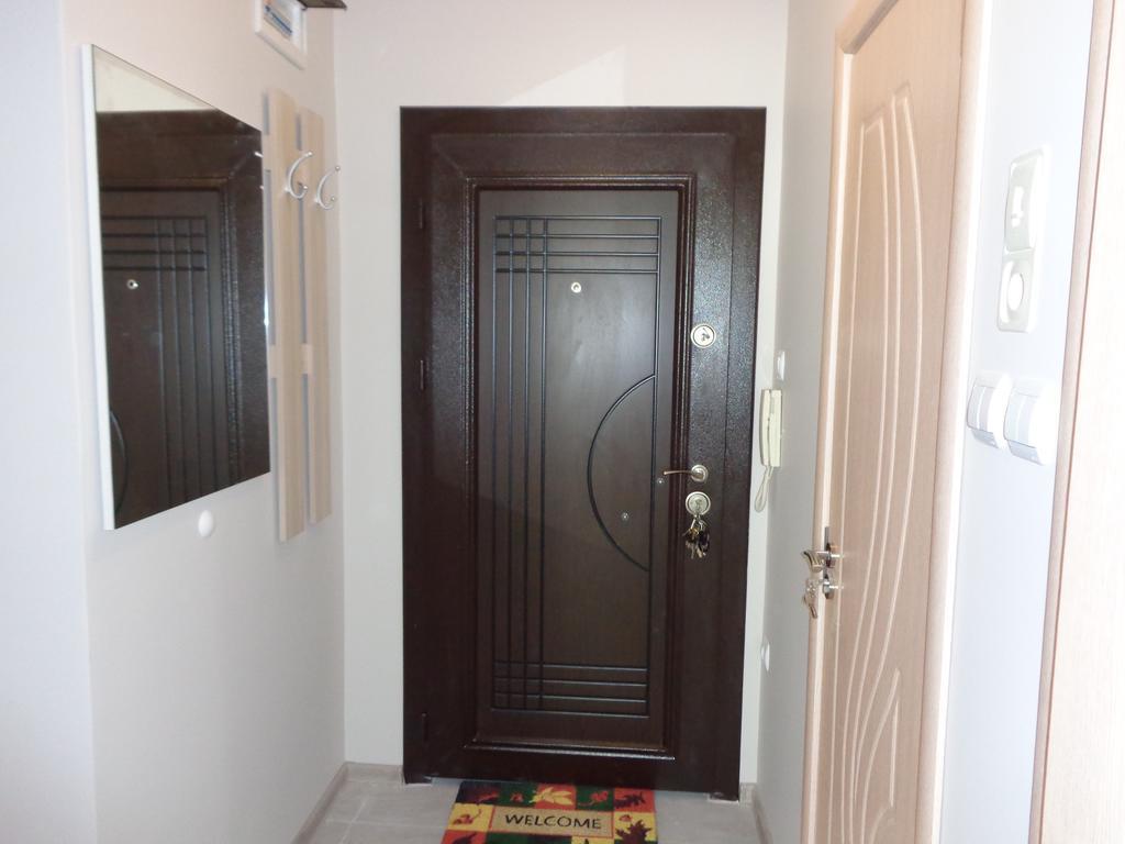 Luxury Apartment Lazur 2 Burgas City Eksteriør billede