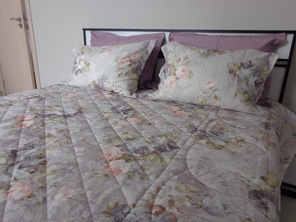 Luxury Apartment Lazur 2 Burgas City Eksteriør billede